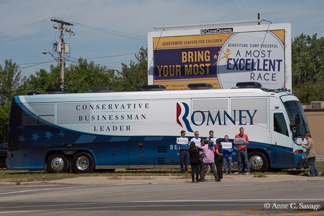 romney bus